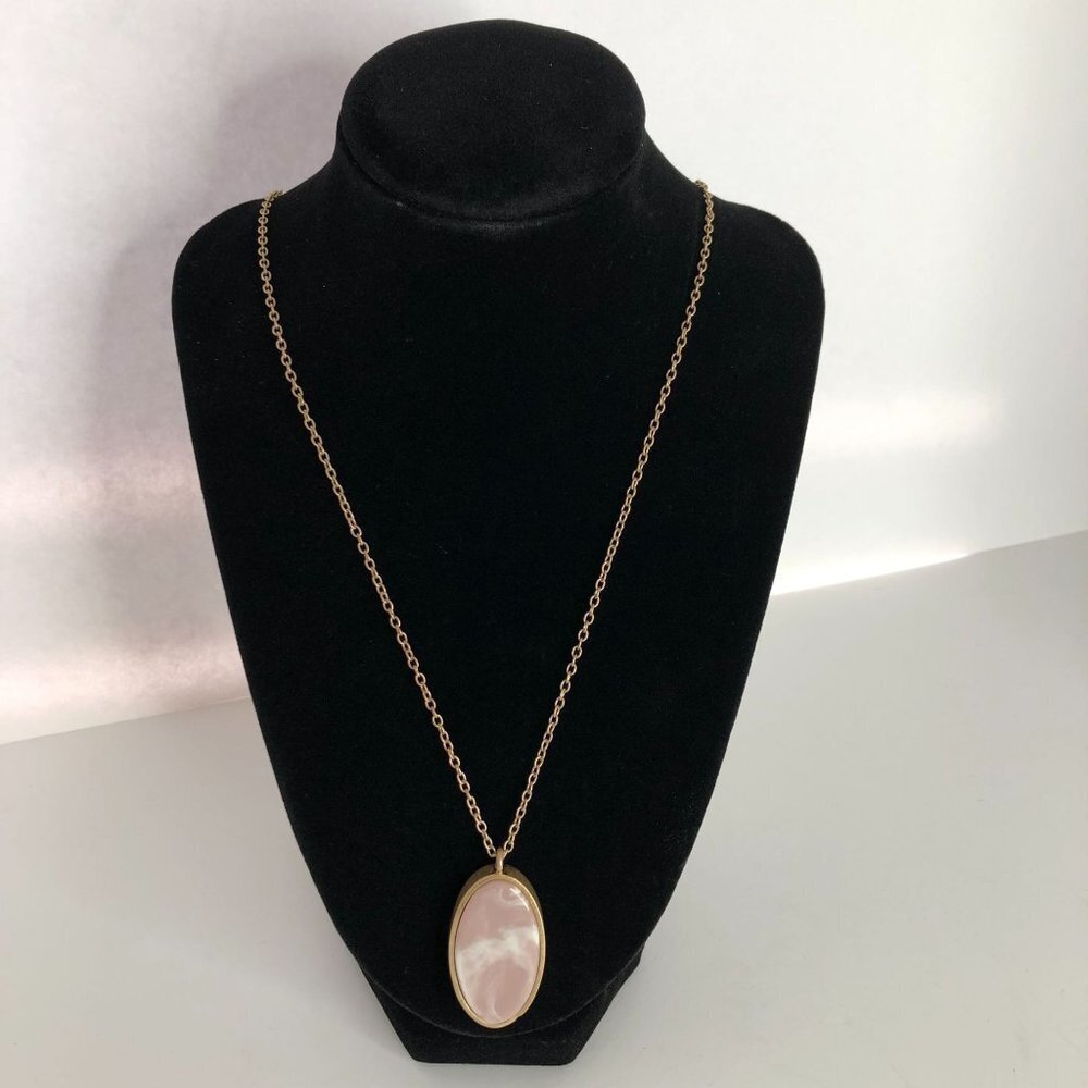 True Craft 2 Sided Oval Pendant Necklace Chic Stone Face Etched Rose Gold Tone - Picture 3 of 7